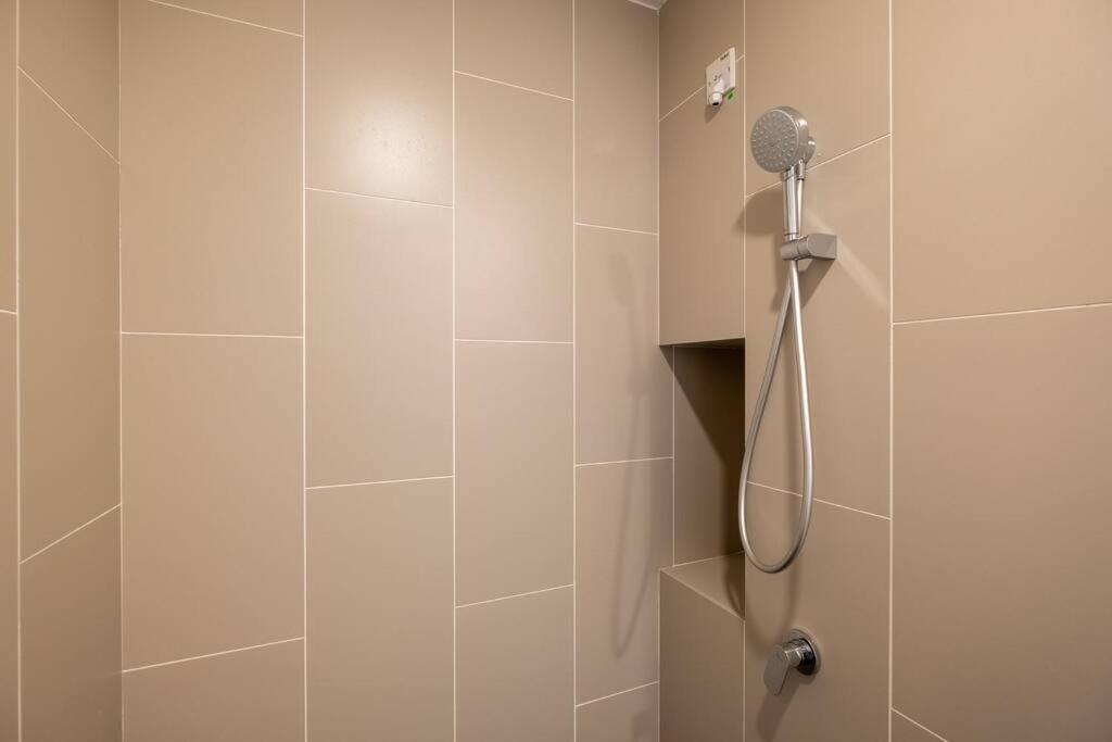 Apartemen The White House Opposite Sunway Velocity Mall